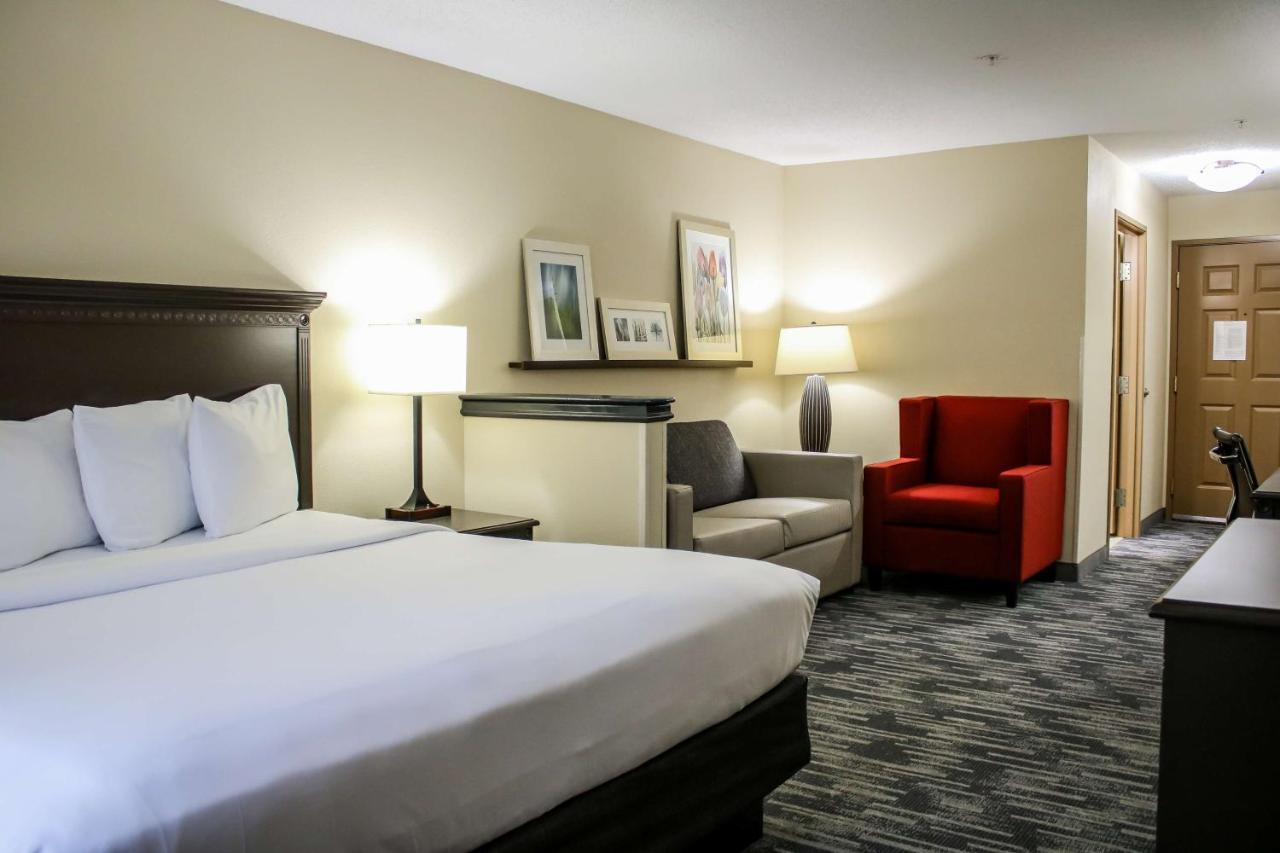Country & By Radisson, Richmond West At I-64, Va Hotel Henrico