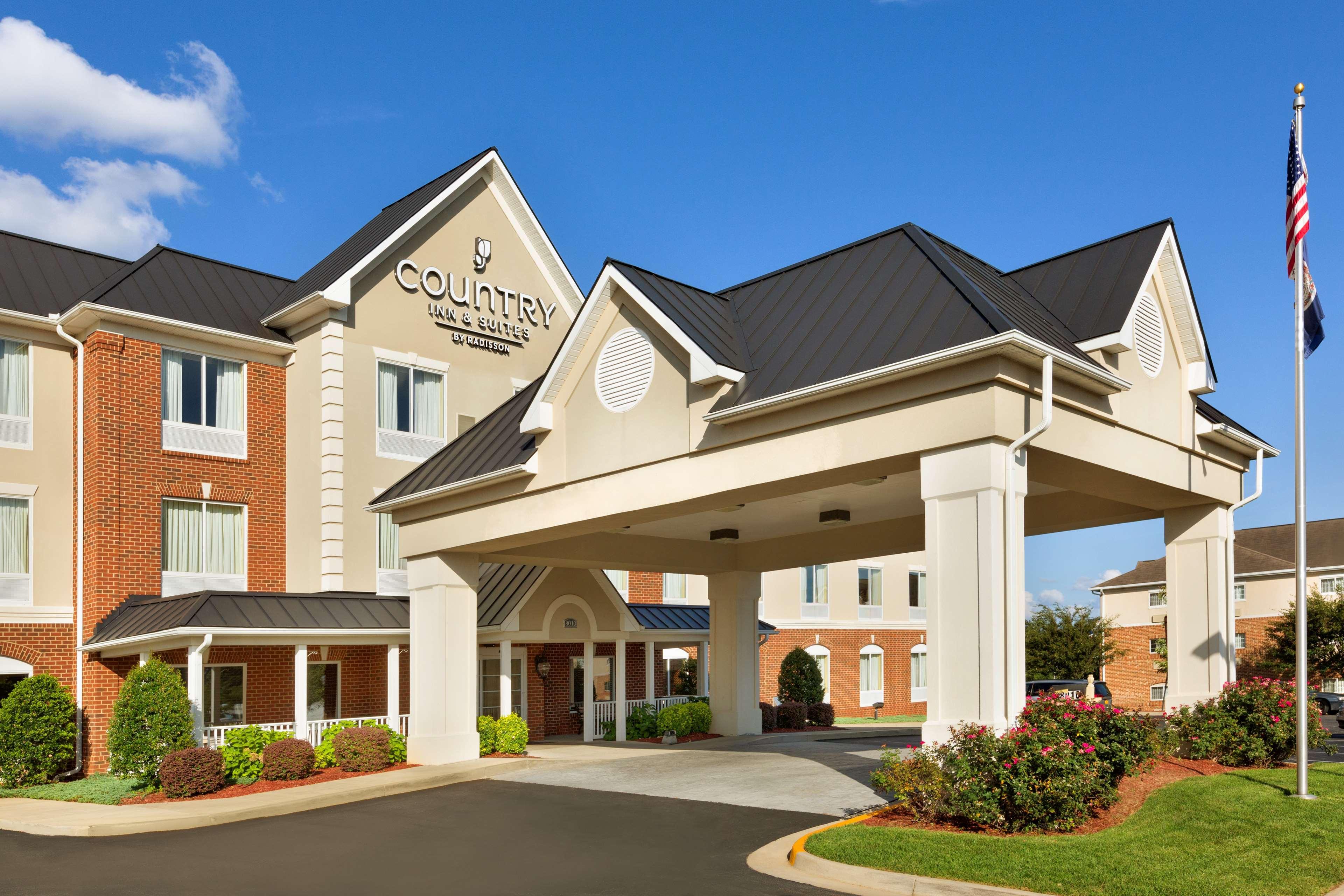 Country & By Radisson, Richmond West At I-64, Va