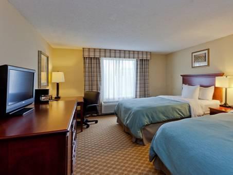 Hotel Country & By Radisson, Richmond West At I-64, Va Henrico