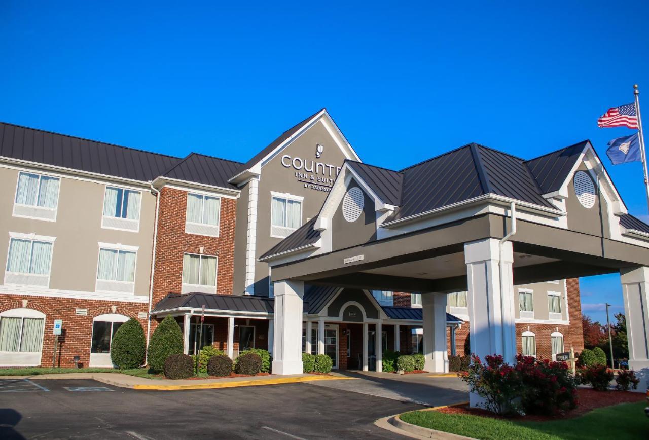 Country & By Radisson, Richmond West At I-64, Va 3* Henrico