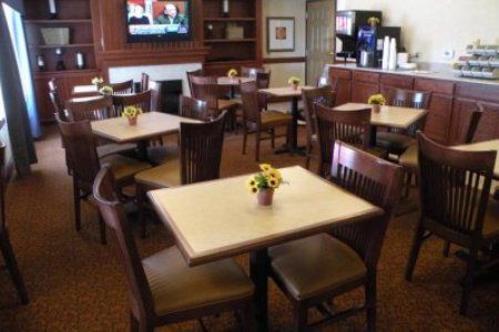 Country & By Radisson, Richmond West At I-64, Va Henrico